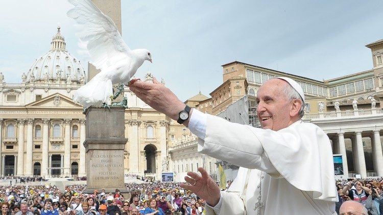 Pope Francis’ Pontificate Of Peace, For Peace